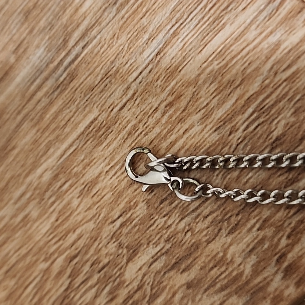 Necklace - Picture 7 of 9